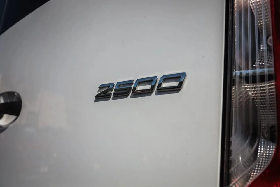 2026 Mercedes-Benz VS30 Sprinter - Image 9 of 19