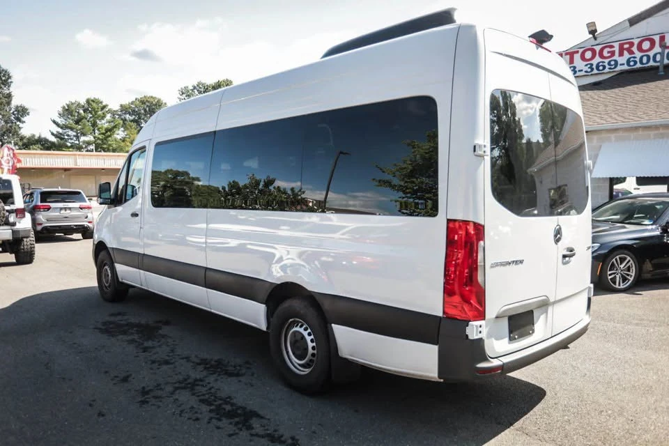 2026 Mercedes-Benz VS30 Sprinter - Image 4 of 17