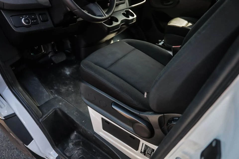 2026 Mercedes-Benz VS30 Sprinter - Image 10 of 17