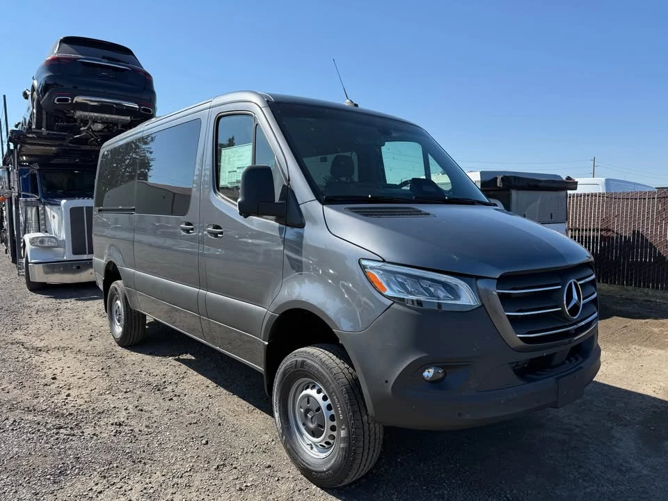 2026 Mercedes-Benz VS30 Sprinter - Image 2 of 10