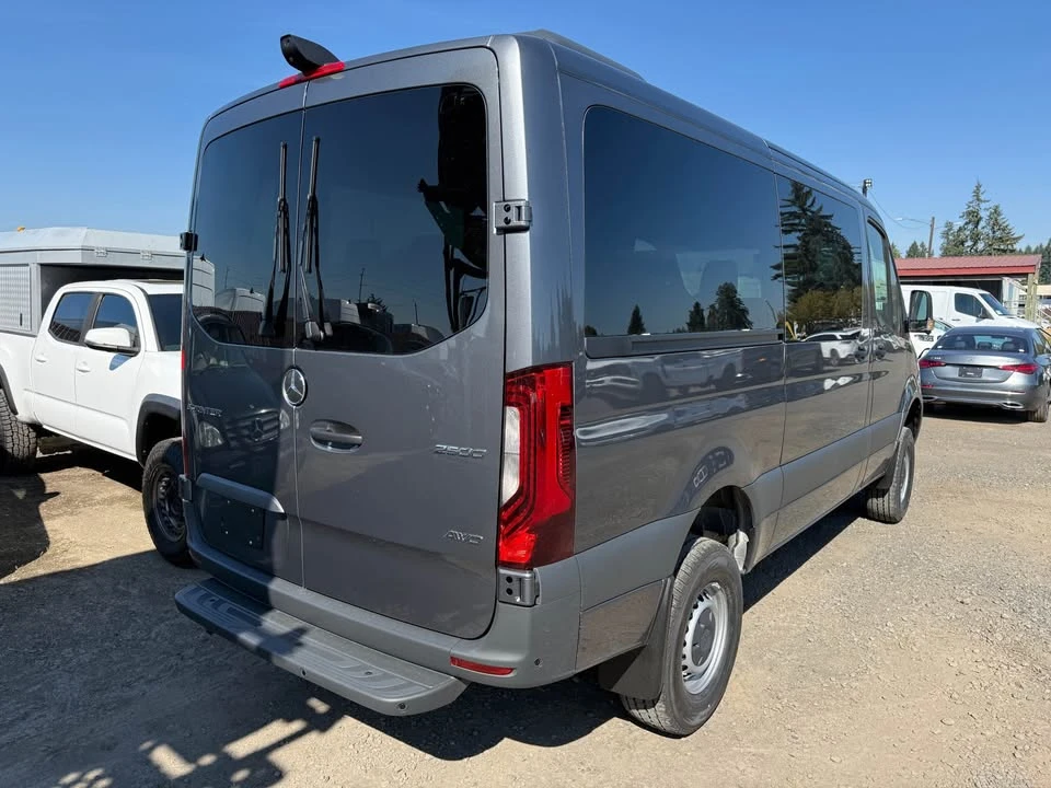 2026 Mercedes-Benz VS30 Sprinter - Image 5 of 10