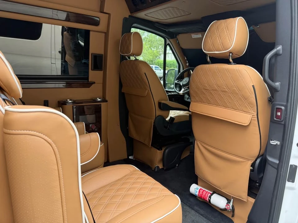 2026 Mercedes-Benz VS30 Sprinter - Image 8 of 19