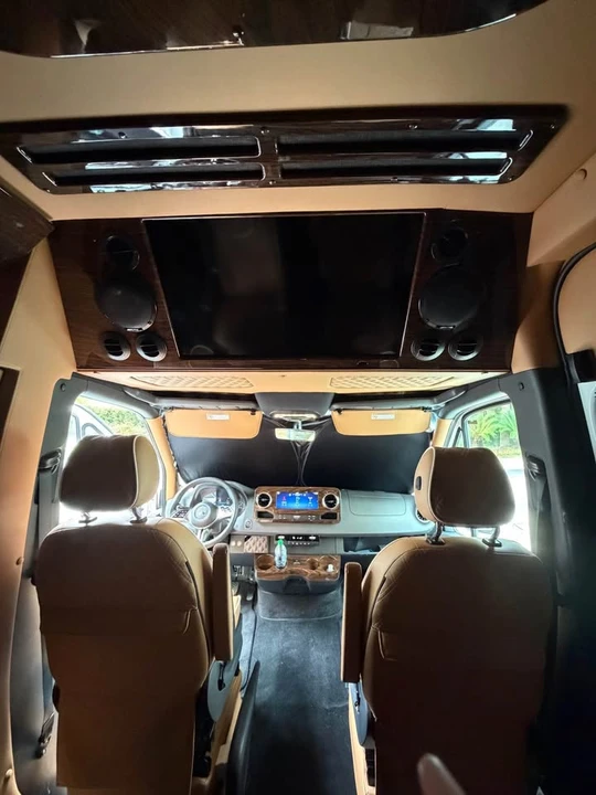 2026 Mercedes-Benz VS30 Sprinter - Image 15 of 19