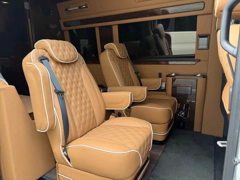 2026 Mercedes-Benz VS30 Sprinter - Image 3 of 19