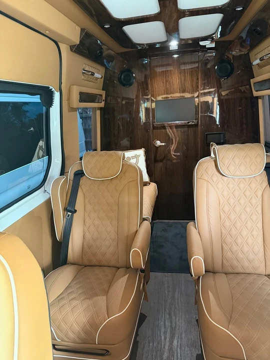 2026 Mercedes-Benz VS30 Sprinter - Image 13 of 19