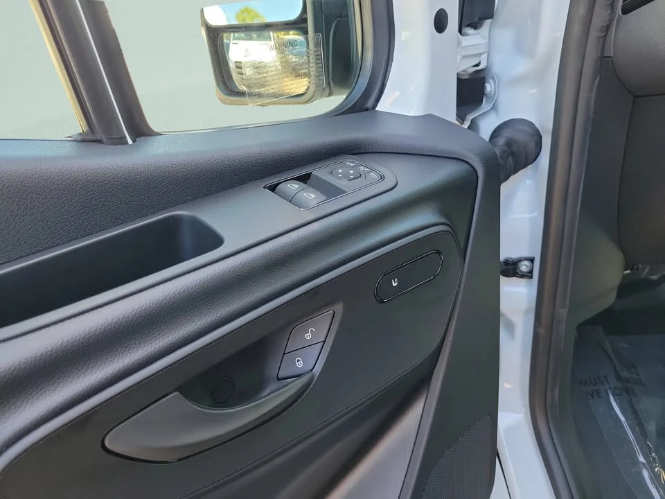 2026 Mercedes-Benz VS30 Sprinter - Image 5 of 18