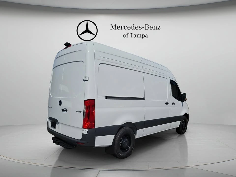 2026 Mercedes-Benz VS30 Sprinter - Image 4 of 18