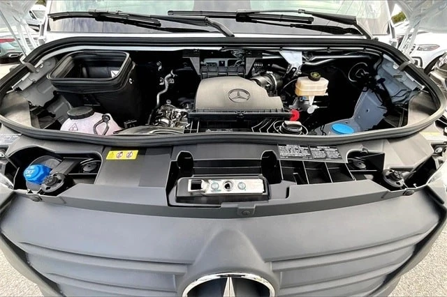 2026 Mercedes-Benz VS30 Sprinter - Image 14 of 18
