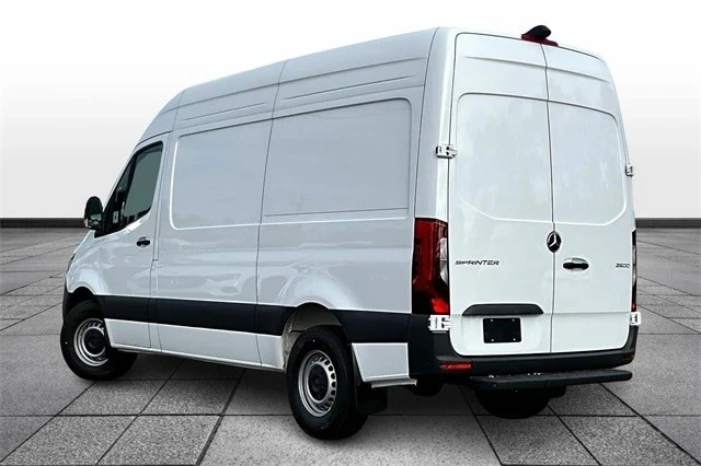 2026 Mercedes-Benz VS30 Sprinter - Image 4 of 18
