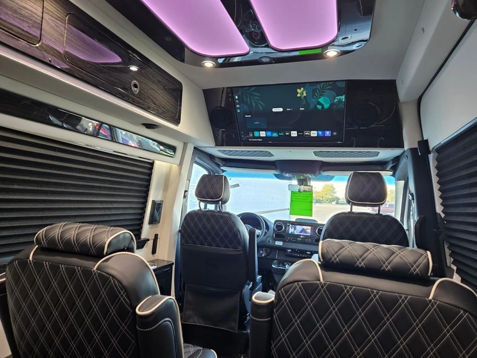 2026 Mercedes-Benz VS30 Sprinter - Image 3 of 12