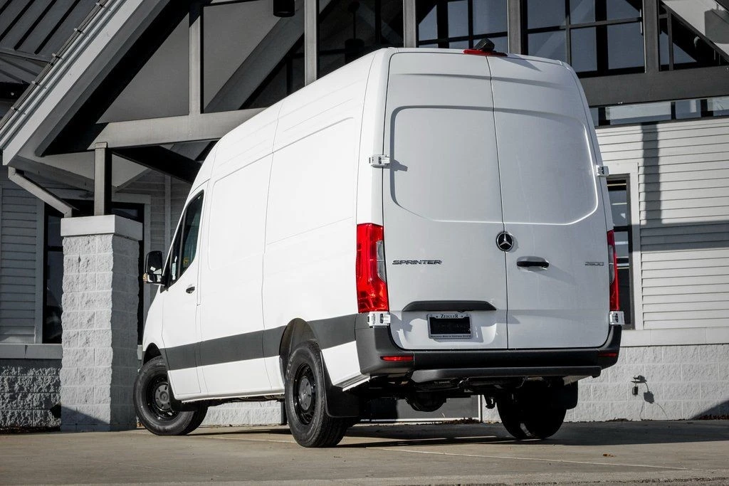 2026 Mercedes-Benz VS30 Sprinter - Image 2 of 30