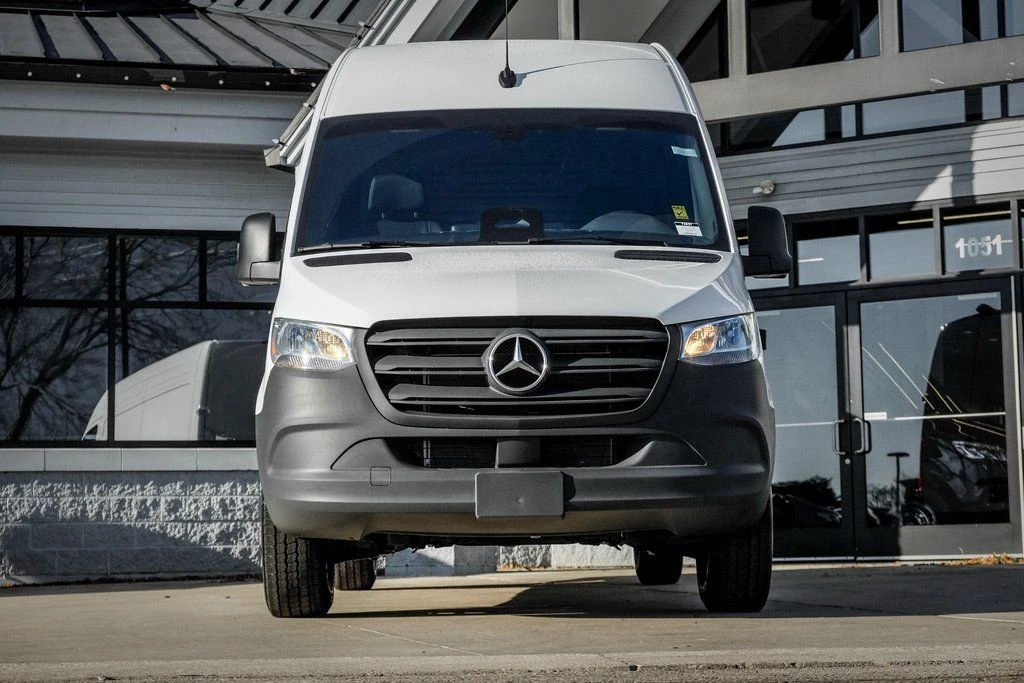 2026 Mercedes-Benz VS30 Sprinter - Image 5 of 30