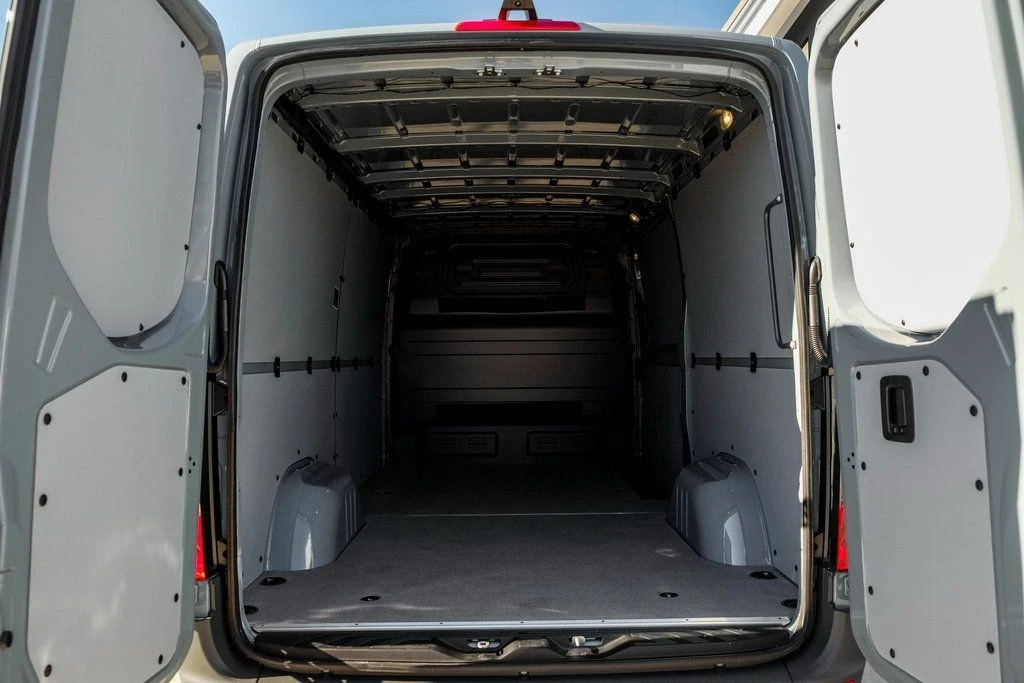 2026 Mercedes-Benz VS30 Sprinter - Image 11 of 30