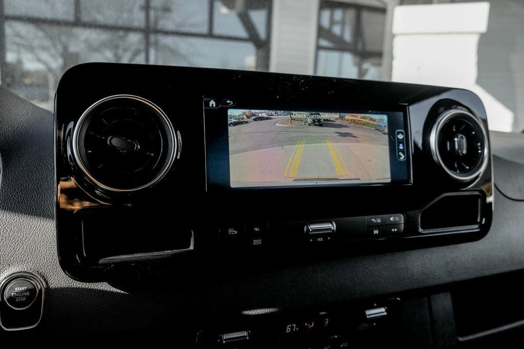 2026 Mercedes-Benz VS30 Sprinter - Image 16 of 30