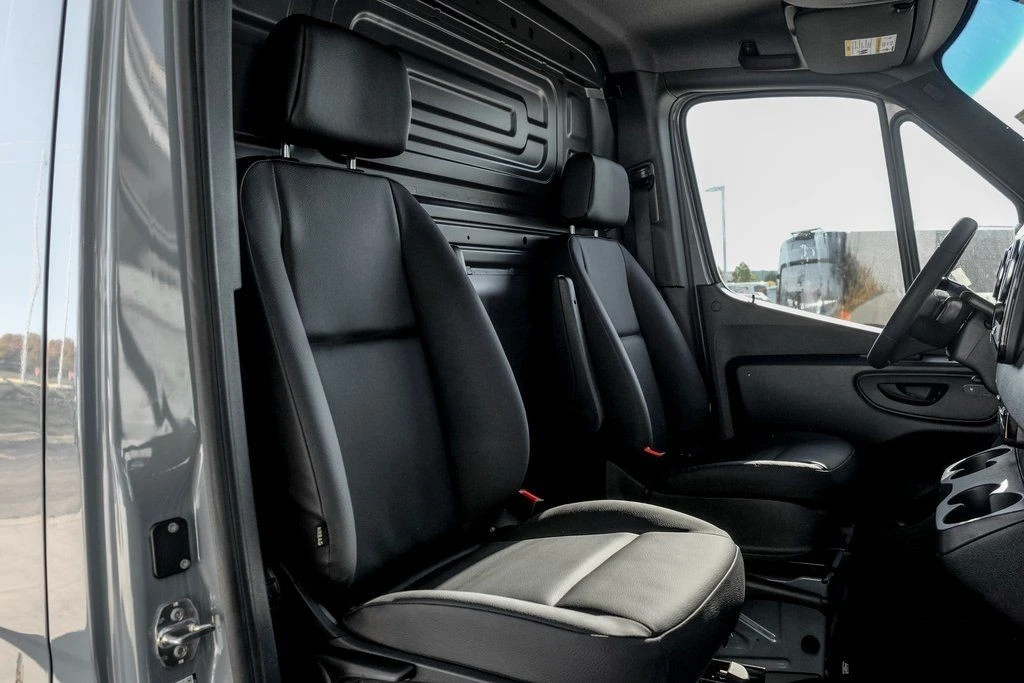 2026 Mercedes-Benz VS30 Sprinter - Image 20 of 30