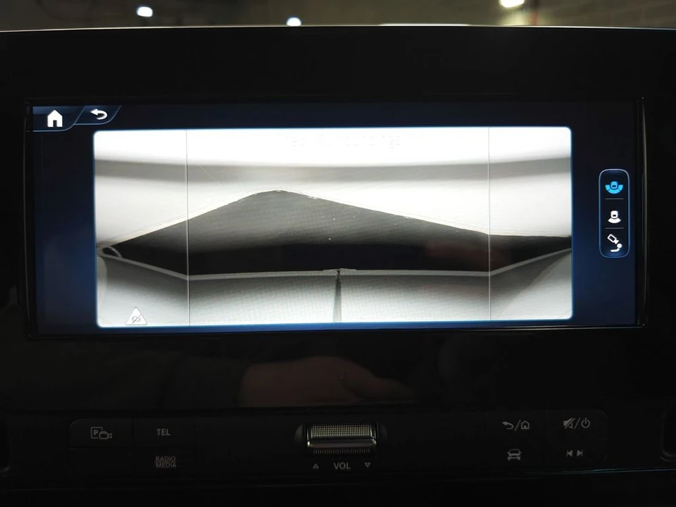 2026 Mercedes-Benz VS30 Sprinter - Image 17 of 31