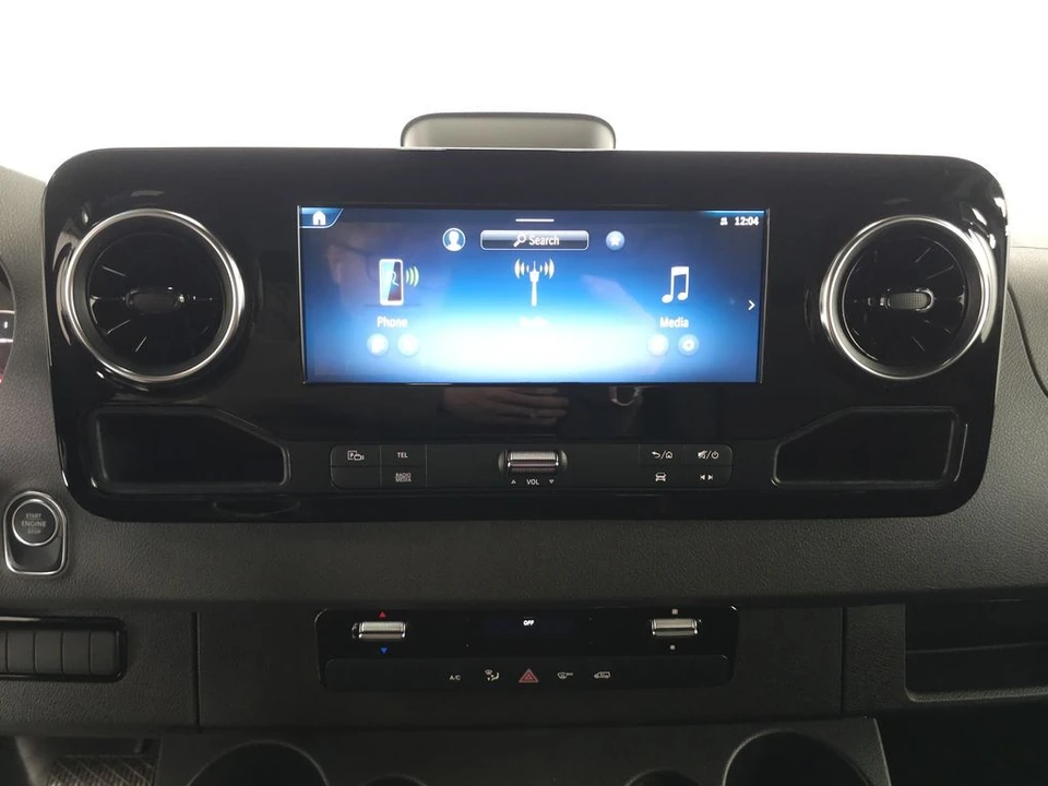 2026 Mercedes-Benz VS30 Sprinter - Image 14 of 31