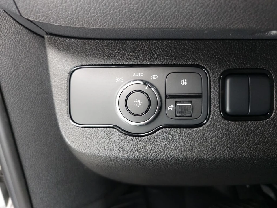 2026 Mercedes-Benz VS30 Sprinter - Image 9 of 31