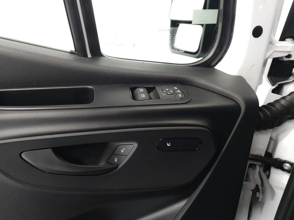 2026 Mercedes-Benz VS30 Sprinter - Image 6 of 31