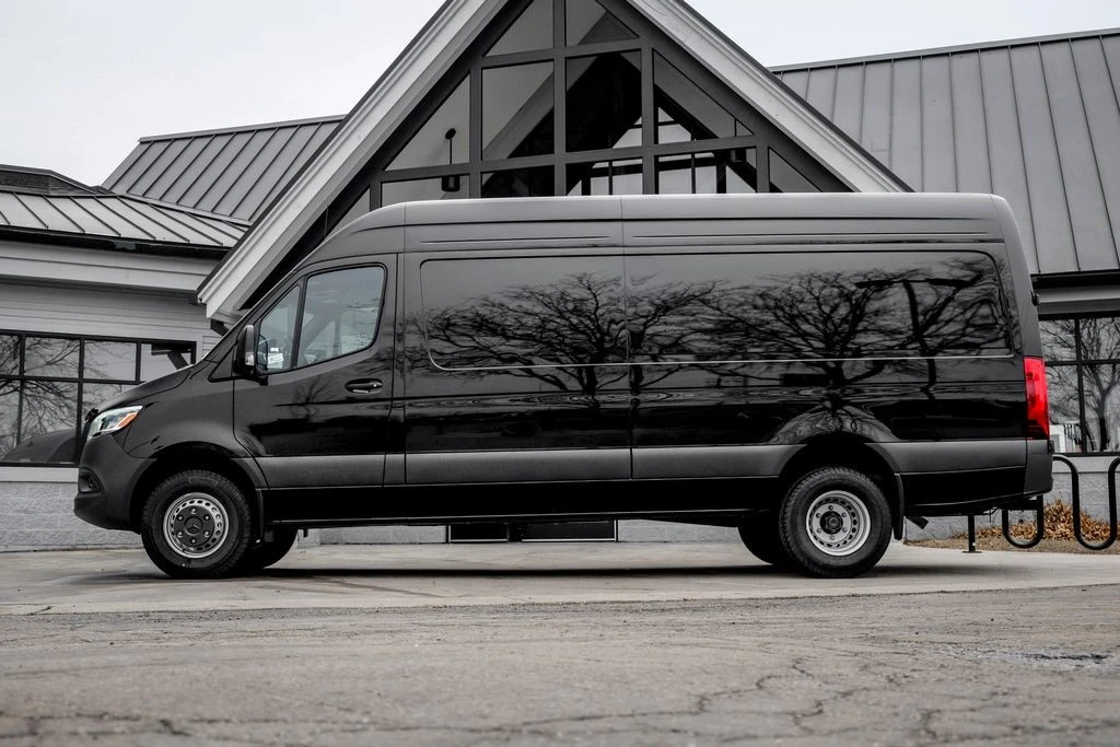 2026 Mercedes-Benz VS30 Sprinter - Image 3 of 21