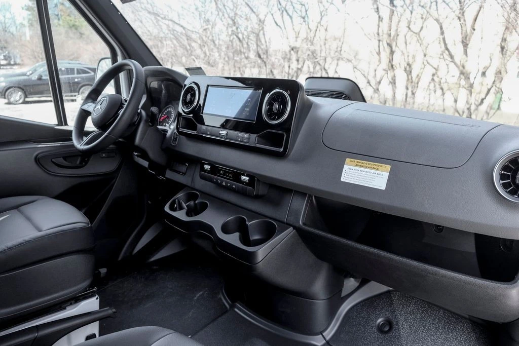 2026 Mercedes-Benz VS30 Sprinter - Image 20 of 21