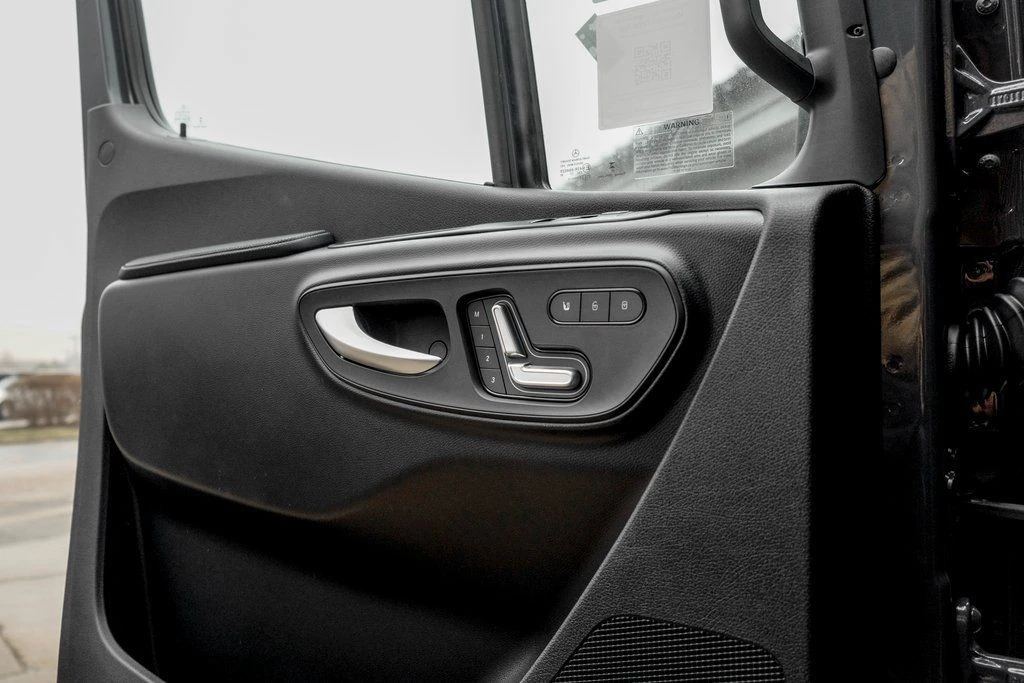 2026 Mercedes-Benz VS30 Sprinter - Image 13 of 21