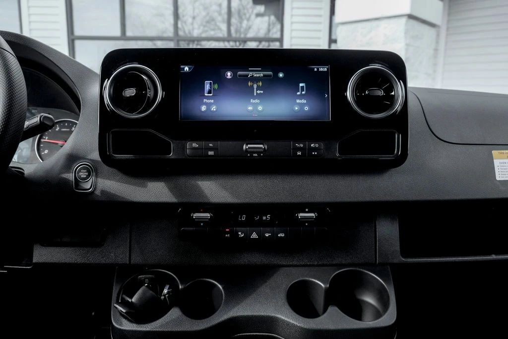 2026 Mercedes-Benz VS30 Sprinter - Image 17 of 21