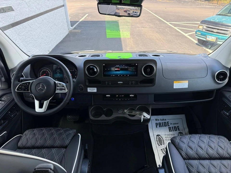 2026 Mercedes-Benz VS30 Sprinter - Image 19 of 21