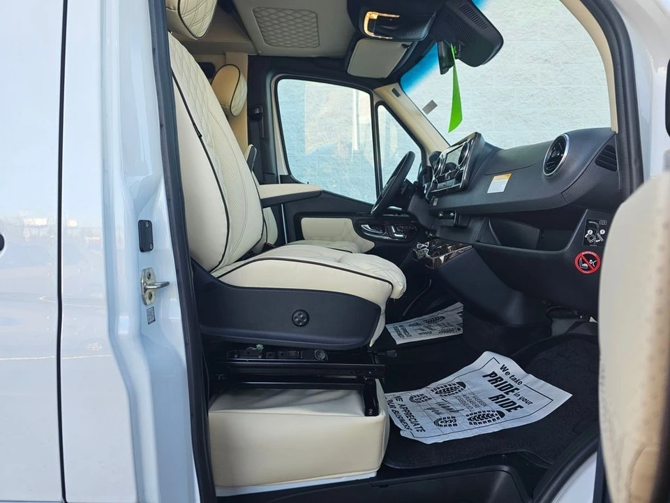 2026 Mercedes-Benz VS30 Sprinter - Image 17 of 21
