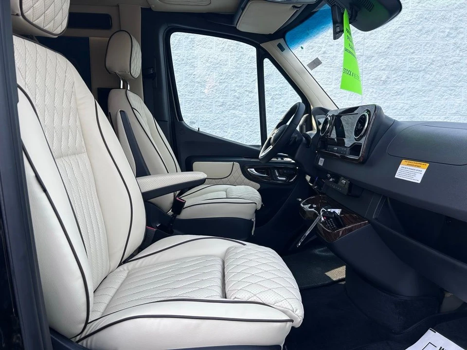2026 Mercedes-Benz VS30 Sprinter - Image 19 of 21
