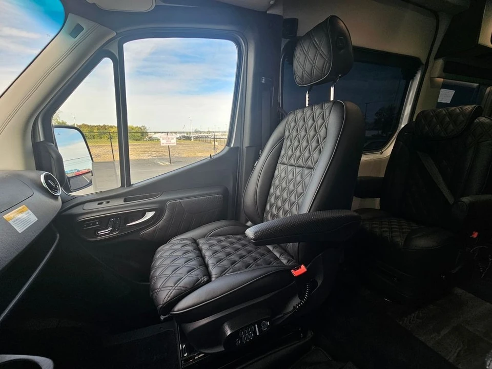 2026 Mercedes-Benz VS30 Sprinter - Image 19 of 21