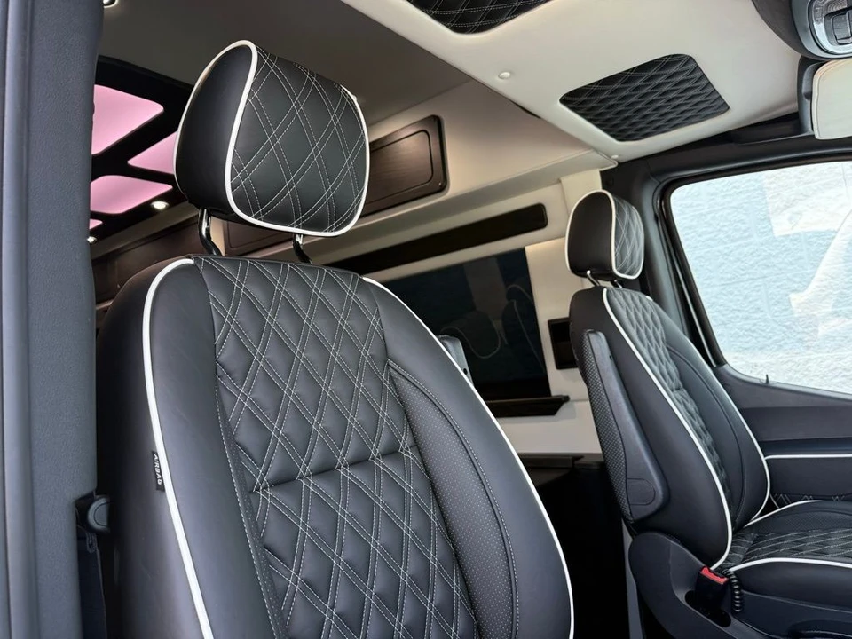 2026 Mercedes-Benz VS30 Sprinter - Image 18 of 21