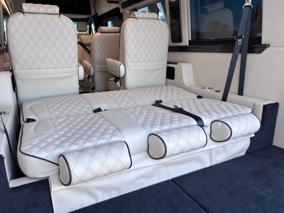 2026 Mercedes-Benz VS30 Sprinter - Image 14 of 21