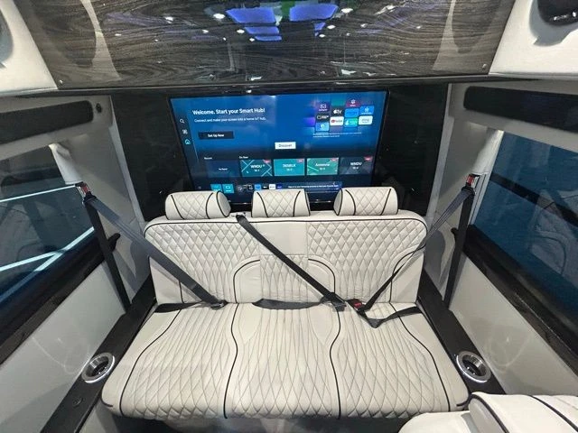 2026 Mercedes-Benz VS30 Sprinter - Image 9 of 21