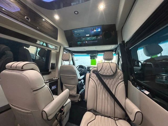 2026 Mercedes-Benz VS30 Sprinter - Image 8 of 21