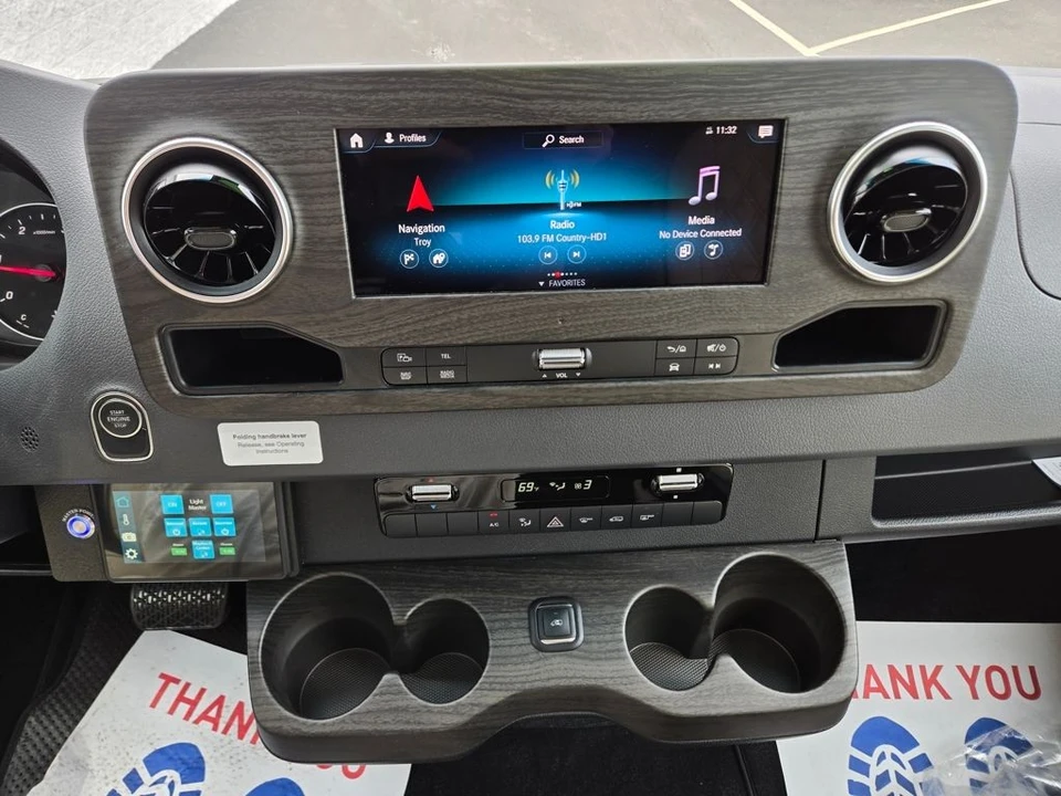 2026 Mercedes-Benz VS30 Sprinter - Image 20 of 21