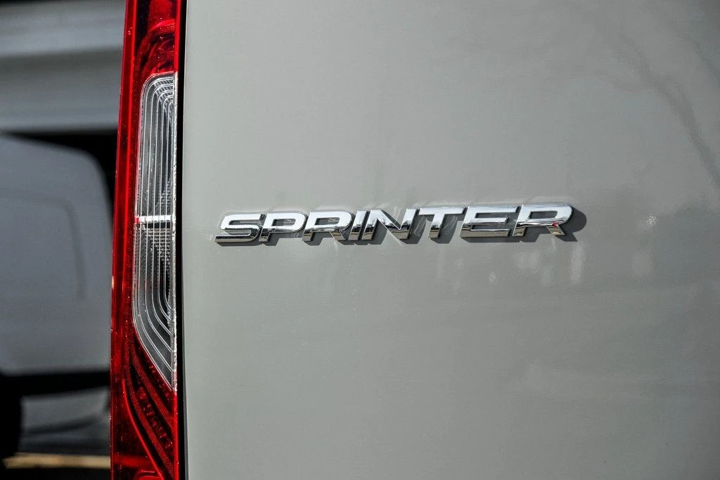 2026 Mercedes-Benz VS30 Sprinter - Image 14 of 21