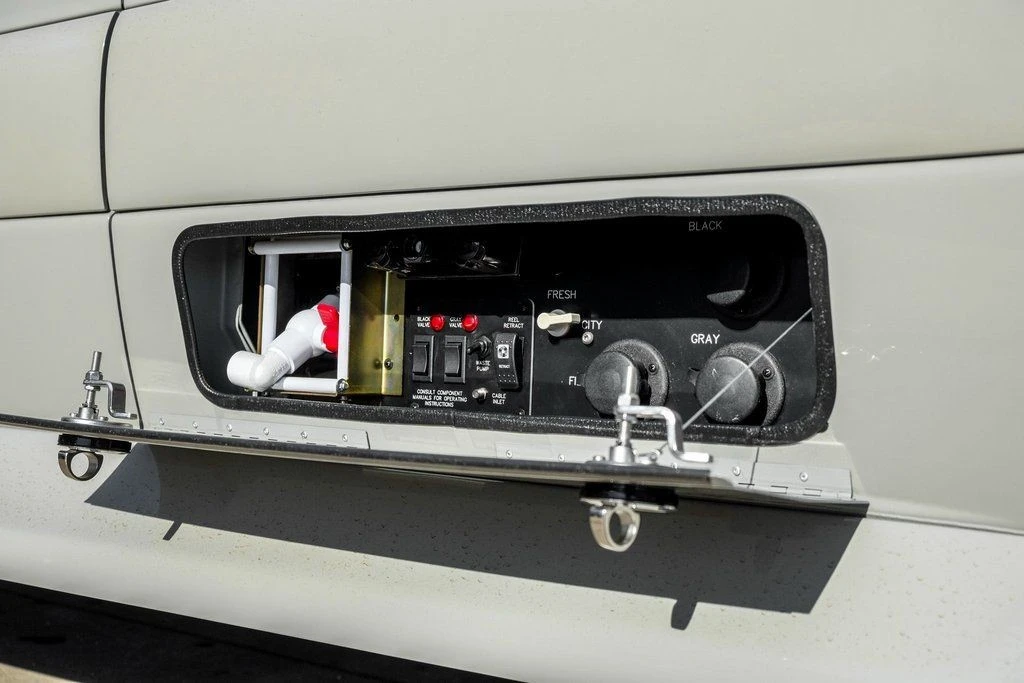 2026 Mercedes-Benz VS30 Sprinter - Image 8 of 21