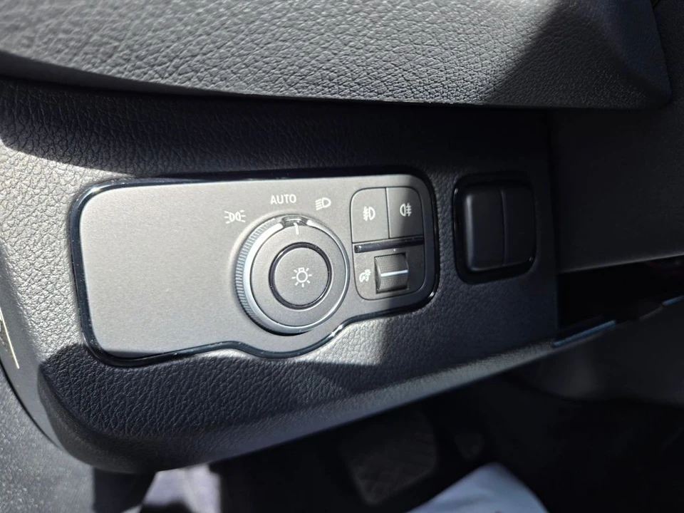 2026 Mercedes-Benz VS30 Sprinter - Image 15 of 21