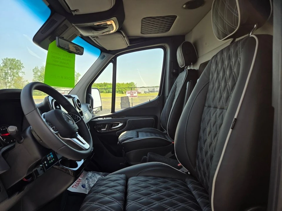 2026 Mercedes-Benz VS30 Sprinter - Image 12 of 21