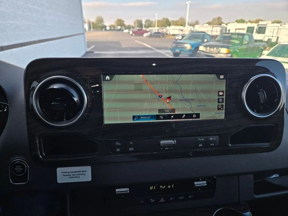 2026 Mercedes-Benz VS30 Sprinter - Image 9 of 21