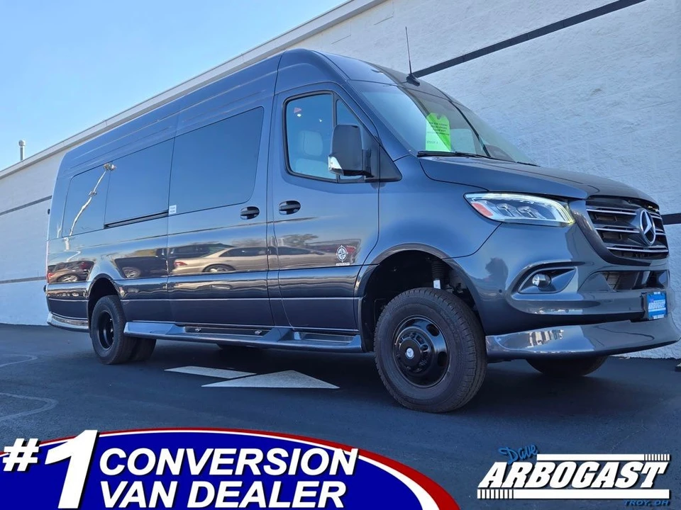 2026 Mercedes-Benz VS30 Sprinter - Image 2 of 12