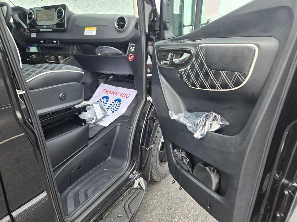 2026 Mercedes-Benz VS30 Sprinter - Image 18 of 21