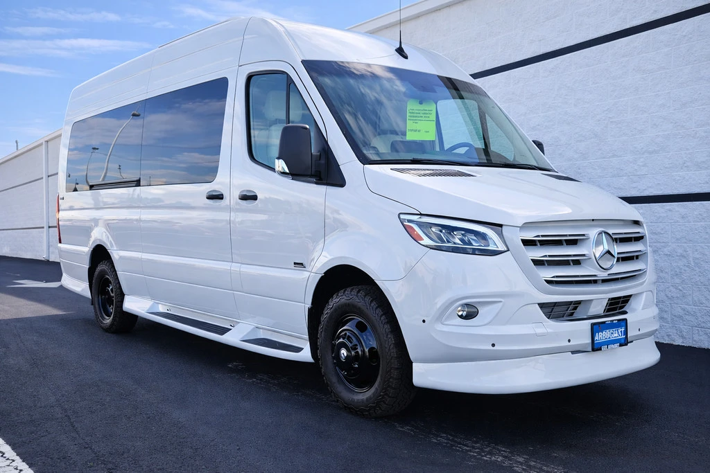 2026 Mercedes-Benz VS30 Sprinter - Image 3 of 21