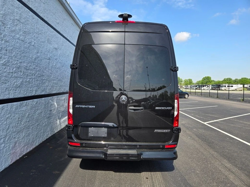 2026 Mercedes-Benz VS30 Sprinter - Image 11 of 21