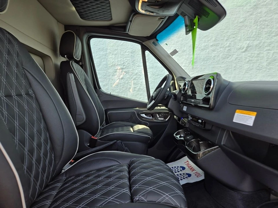 2026 Mercedes-Benz VS30 Sprinter - Image 19 of 21