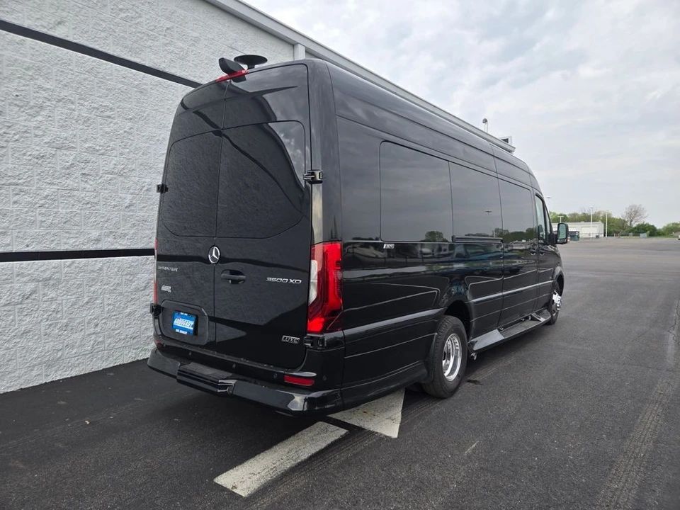 2026 Mercedes-Benz VS30 Sprinter - Image 9 of 21