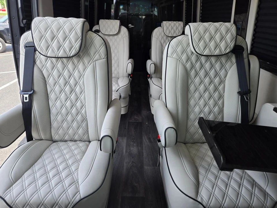 2026 Mercedes-Benz VS30 Sprinter - Image 4 of 21