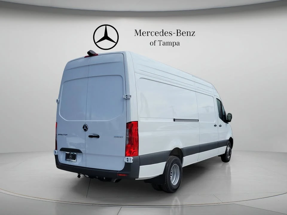 2026 Mercedes-Benz VS30 Sprinter - Image 3 of 17