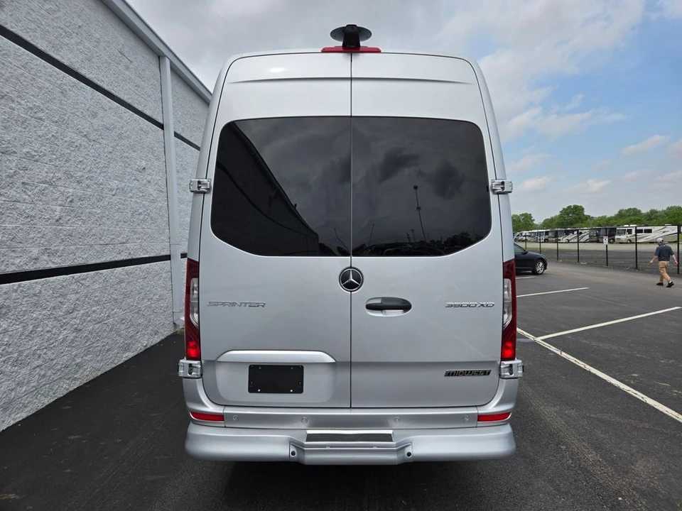 2026 Mercedes-Benz VS30 Sprinter - Image 5 of 21